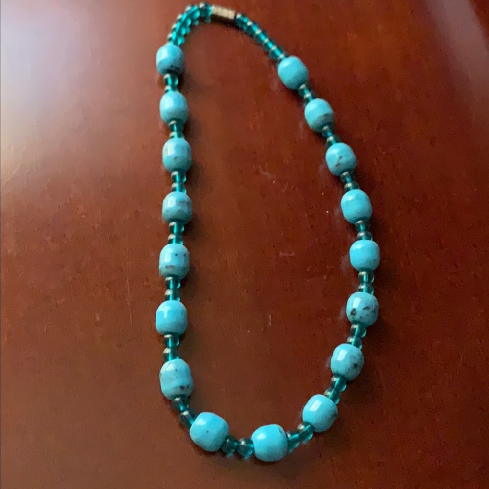 Necklace faux turquoise 8” long